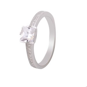 CZ Beautiful Solitaire Engagement Ring